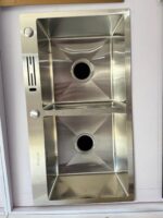 BLACK/GOLD/ROSE GOLD/SATIN -- DOUBLE BOWL (82/45) - Image 2