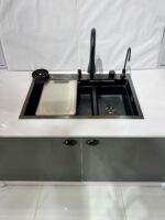 BLACK/GOLD/SATIN ONLY BOWL WITH TAP (75/46)